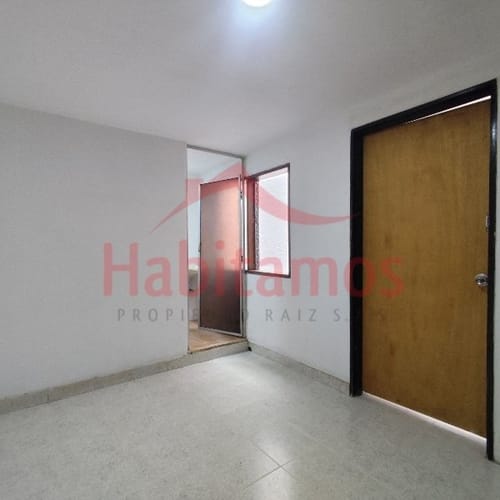 Casa de 5 alcobas en arriendo en Santa Mónica, Medellín, 120 m² · foto 16 de 23