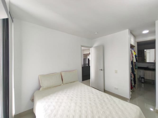 Apartaestudio en venta en La Flora, Cali, 33 m² · foto 7 de 14