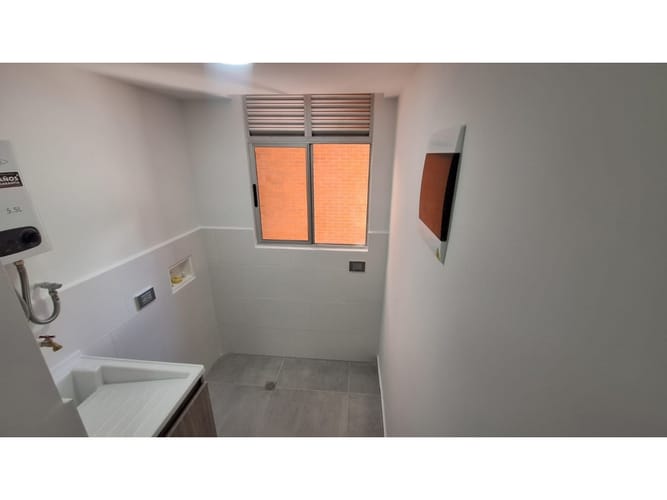 Apartamento de 3 alcobas en venta en Fabricato, Bello, 71 m² · foto 5 de 20