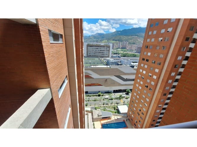 Apartamento de 3 alcobas en venta en Fabricato, Bello, 71 m² · foto 12 de 20