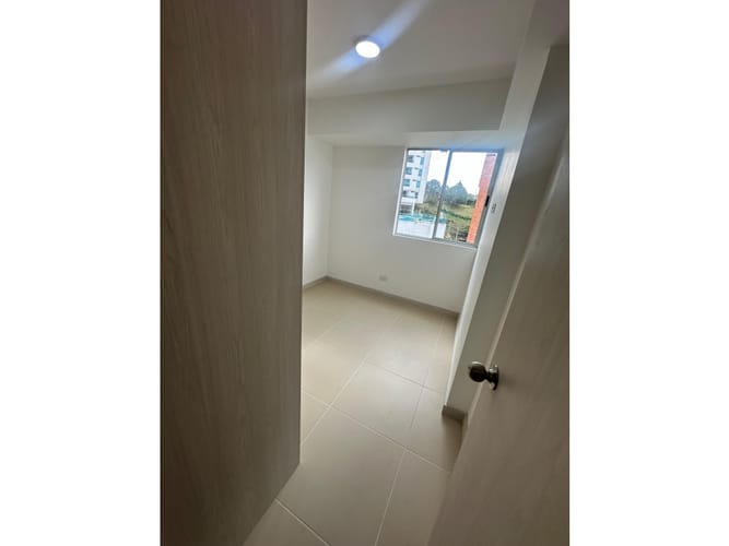 Apartamento en arriendo en Las Lomitas, Medellín, 91 m² · foto 13 de 24