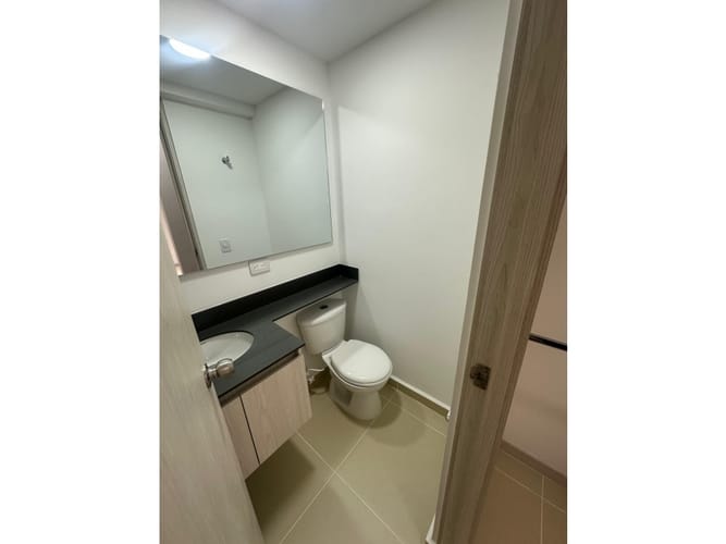 Apartamento en arriendo en Las Lomitas, Medellín, 91 m² · foto 21 de 24