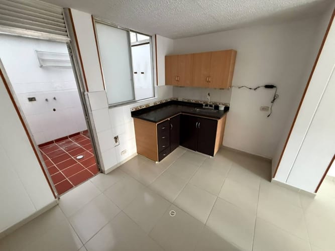 Casa de 4 alcobas en arriendo en Las Amarillas, Piedecuesta, 80 m² · foto 2 de 11