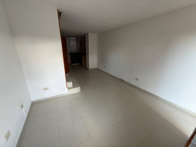 Casa de 4 alcobas en arriendo en Las Amarillas, Piedecuesta, 80 m² · foto 8 de 11