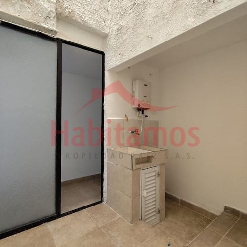 Apartamento de 4 alcobas en arriendo en Lorena, Medellín, 167 m² · foto 20 de 22