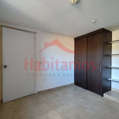 Apartamento de 4 alcobas en arriendo en Lorena, Medellín, 167 m² · foto 21 de 22