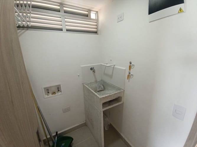 Apartamento de 3 alcobas en arriendo en Belen, Marinilla, 55 m² · foto 9 de 10
