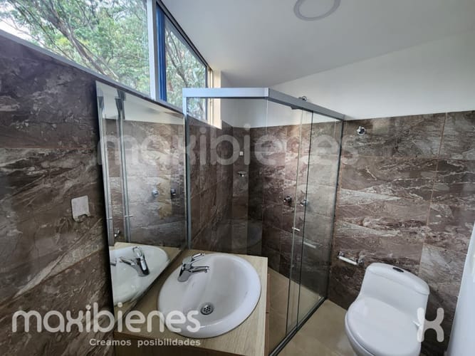 Apartaestudio en arriendo en El Diamante No. 2, Medellín, 40 m² · foto 7 de 8
