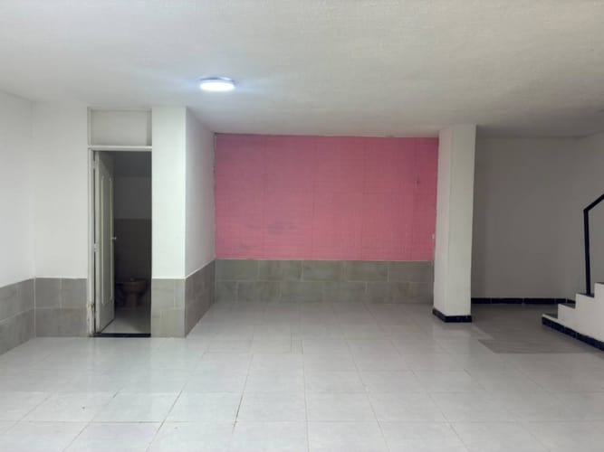 Local en arriendo en Centro, Ibagué, 100 m² · foto 8 de 12