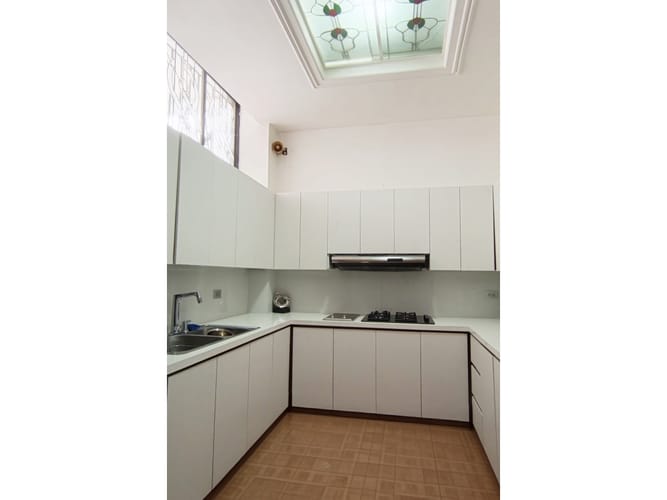 Casa de 5 alcobas en venta en El Poblado, Medellín, 436 m² · foto 5 de 24