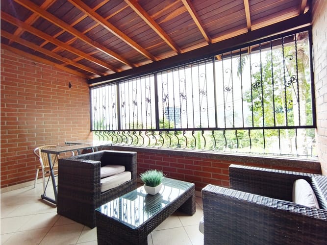 Casa de 5 alcobas en venta en El Poblado, Medellín, 436 m² · foto 18 de 24
