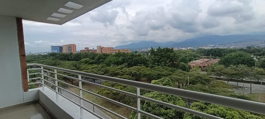 Apartamento de 3 alcobas en arriendo en Valle Del Lili, Cali, 80 m² · foto 10 de 24