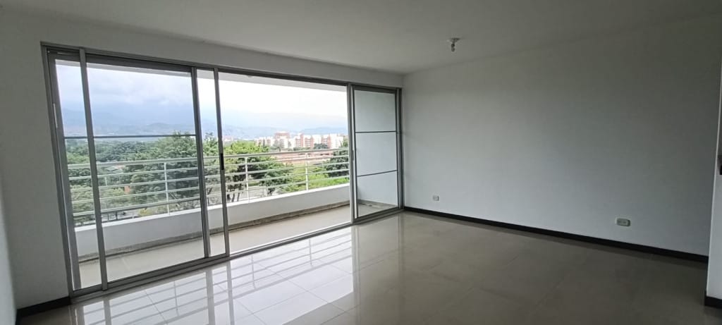 Apartamento de 3 alcobas en arriendo en Valle Del Lili, Cali, 80 m² · foto 12 de 24