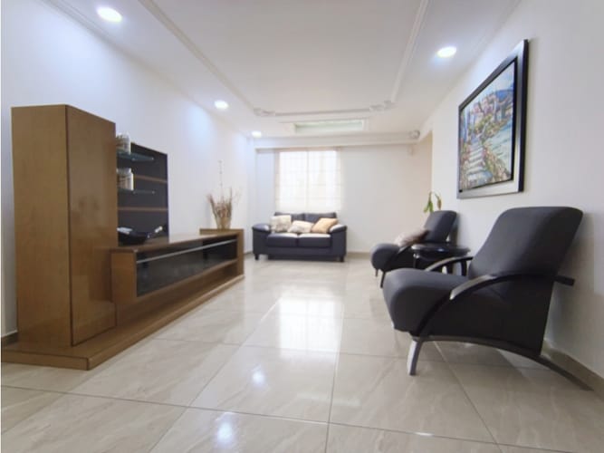 Casa de 5 alcobas en venta en El Poblado, Medellín, 436 m² · foto 19 de 24