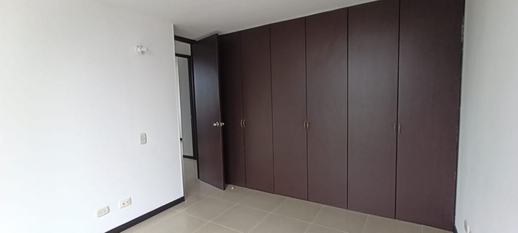 Apartamento de 3 alcobas en arriendo en Valle Del Lili, Cali, 80 m² · foto 21 de 24