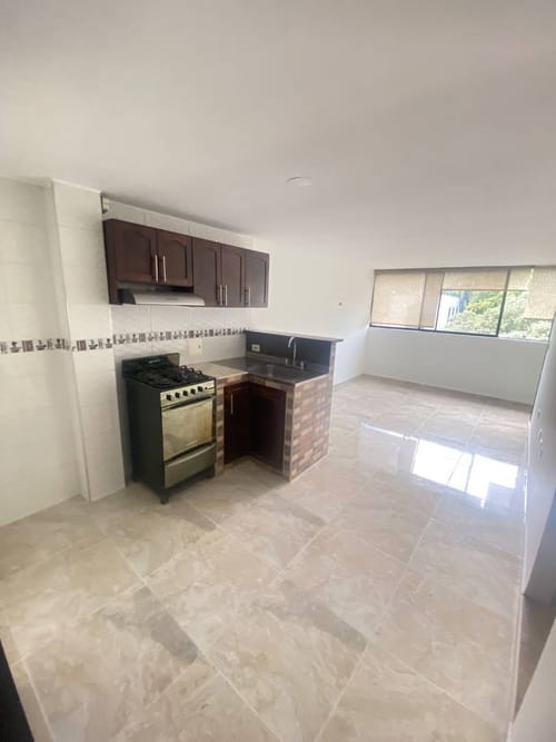 Apartamento de 2 alcobas en arriendo en San Alonso, Bucaramanga, 79 m² · foto 6 de 13