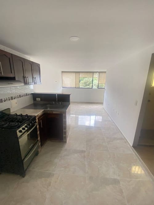 Apartamento de 2 alcobas en arriendo en San Alonso, Bucaramanga, 79 m² · foto 7 de 13