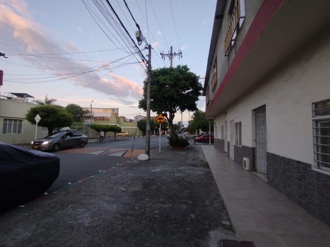 Local en arriendo en Municipal, Cali, 28 m² · foto 9 de 10