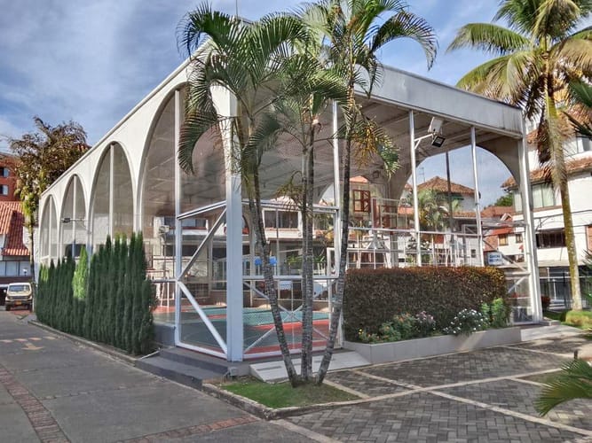 Casa de 4 alcobas en venta en Nueva Tequendama, Cali, 255 m² · foto 15 de 15