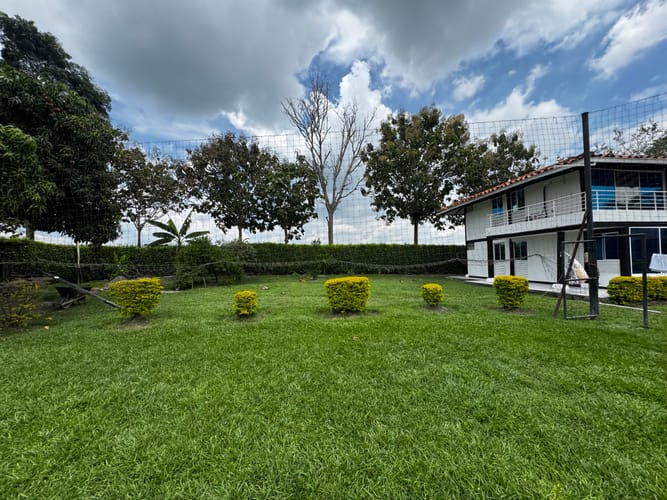 Casa de 11 alcobas en venta en Matapalo, Palmira · foto 8 de 14