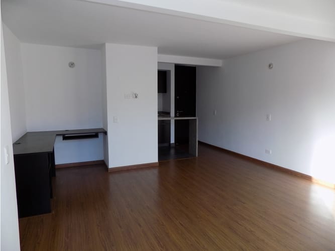 Apartamento de 3 alcobas en venta en Cr. Reservado Nogales De Cajica, Cajicá, 65 m² · foto 5 de 18