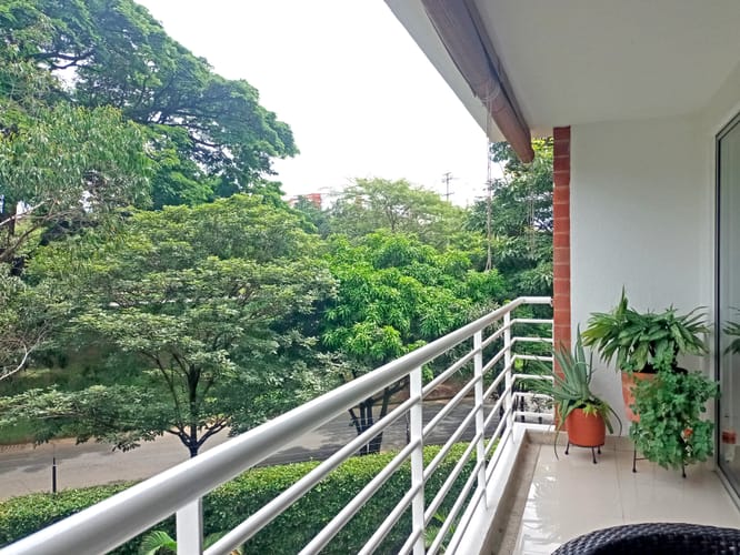 Apartamento de 3 alcobas en venta en Bochalema, Cali, 89 m² · foto 2 de 19