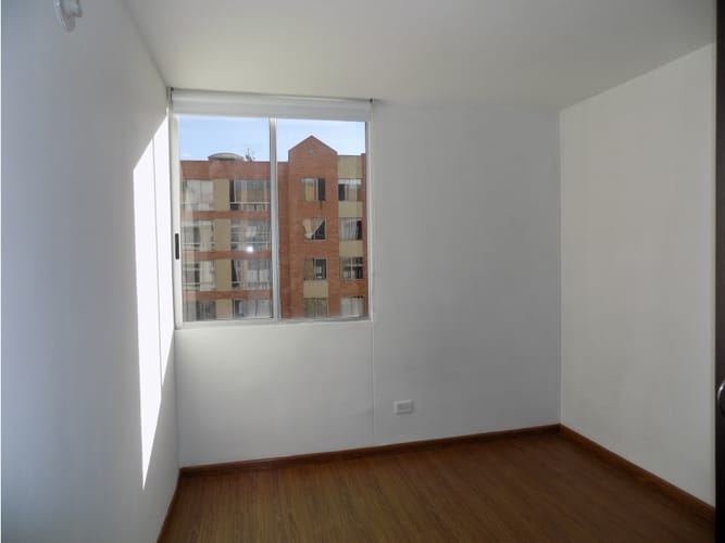 Apartamento de 3 alcobas en venta en Cr. Reservado Nogales De Cajica, Cajicá, 65 m² · foto 12 de 18