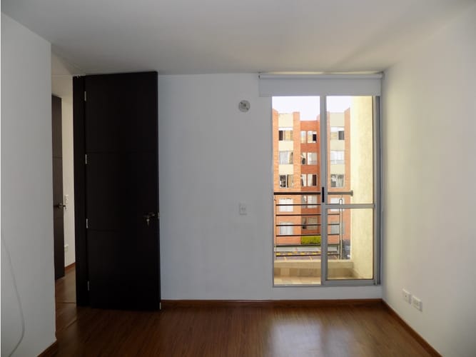 Apartamento de 3 alcobas en venta en Cr. Reservado Nogales De Cajica, Cajicá, 65 m² · foto 13 de 18