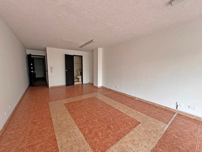 Edificio en venta en Eucaristico, Cali, 600 m² · foto 17 de 21