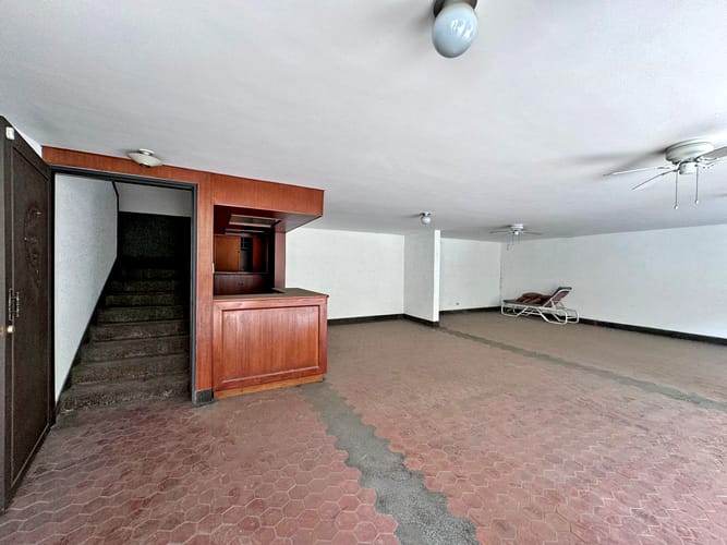 Casa de 6 alcobas en venta en Santa Teresita, Cali, 450 m² · foto 9 de 24