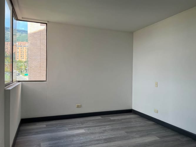 Apartamento de 3 alcobas en arriendo en El Poblado, Medellín, 80 m² · foto 9 de 15