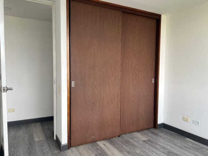 Apartamento de 3 alcobas en arriendo en El Poblado, Medellín, 80 m² · foto 10 de 15