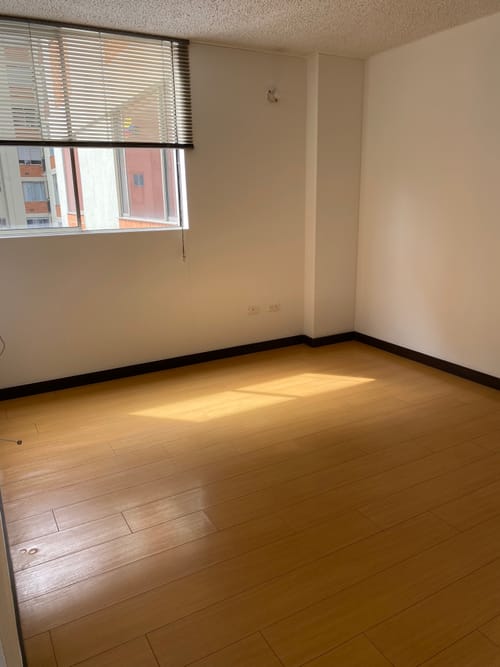 Apartaestudio en venta en El Pino, Bogotá, 38 m² · foto 2 de 15