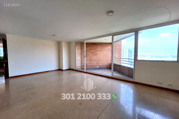 Apartamento de 2 alcobas en arriendo en Patio Bonito, Medellín, 117 m² · foto 4 de 24