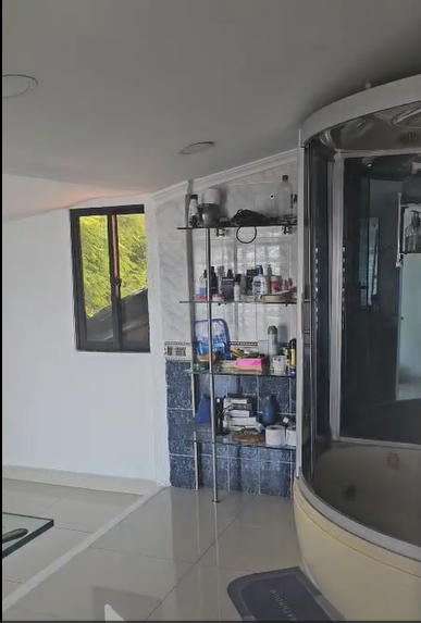 Casa de 4 alcobas en venta en Centenario, Pereira, 200 m² · foto 13 de 20