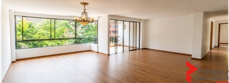 Apartamento de 3 alcobas en arriendo en Alejandría, Medellín, 233 m² · foto 4 de 4