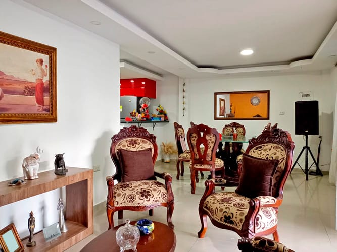 Casa de 5 alcobas en venta en La Acequia, Palmira, 389 m² · foto 2 de 22