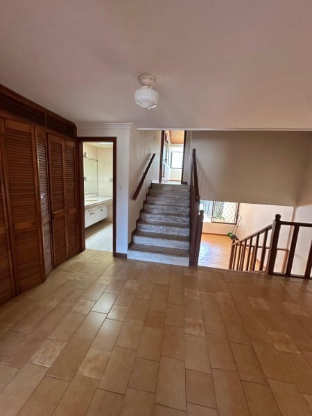 Casa de 4 alcobas en arriendo en Bavaria, Santa Marta, 262 m² · foto 8 de 24