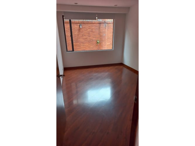 Apartamento de 3 alcobas en venta en Chicó Navarra, Bogotá, 205 m² · foto 16 de 23