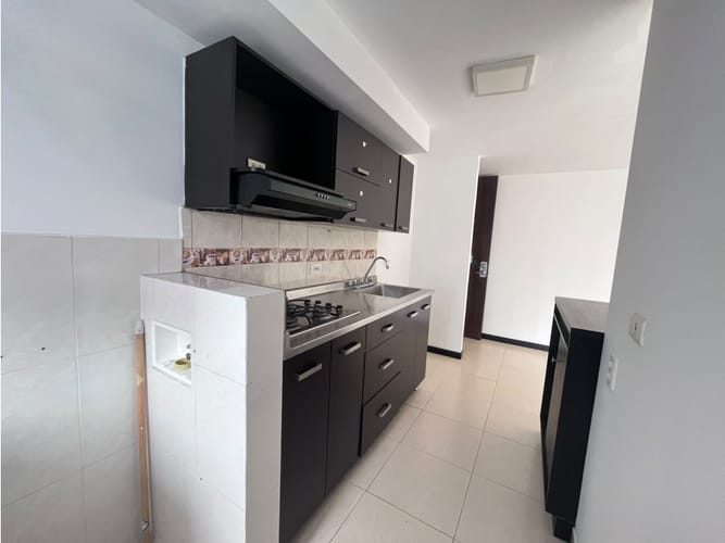 Apartamento de 3 alcobas en arriendo en Asdesillas, Sabaneta, 70 m² · foto 6 de 19