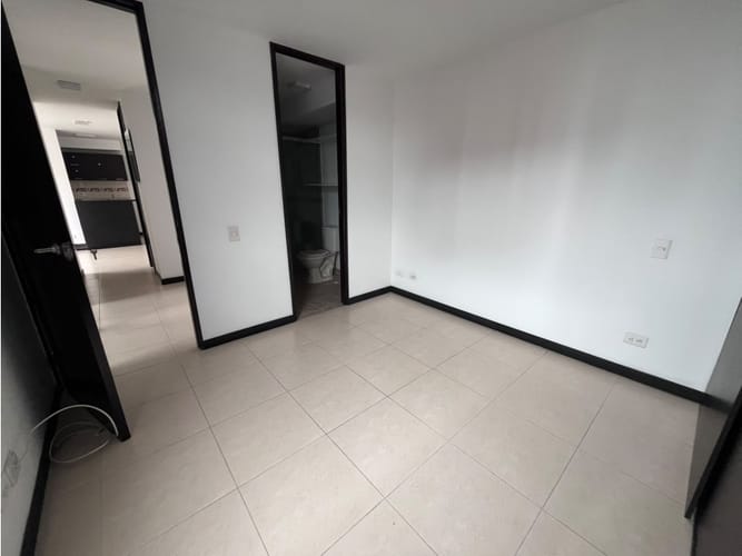 Apartamento de 3 alcobas en arriendo en Asdesillas, Sabaneta, 70 m² · foto 11 de 19