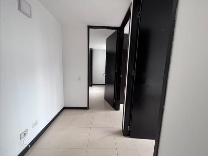 Apartamento de 3 alcobas en arriendo en Asdesillas, Sabaneta, 70 m² · foto 18 de 19