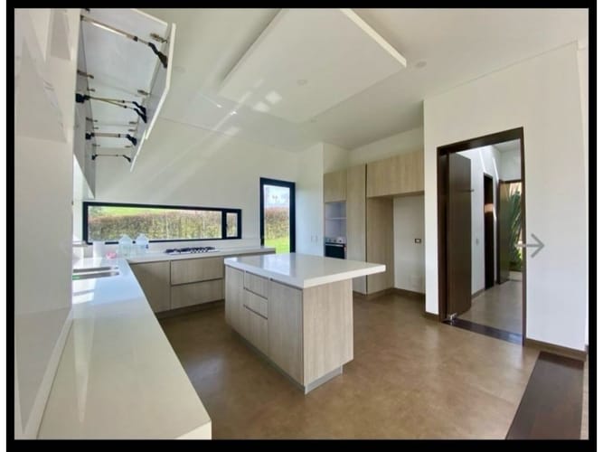 Casa de 4 alcobas en arriendo en Conjunto Casa De Campo, La Calera, 247 m² · foto 10 de 20