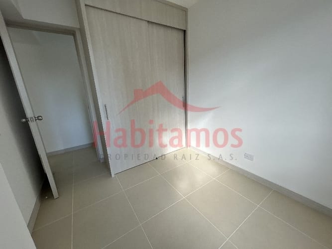 Apartamento de 3 alcobas en arriendo en Las Lomitas, Sabaneta, 90 m² · foto 8 de 13