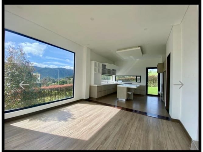 Casa de 4 alcobas en arriendo en Conjunto Casa De Campo, La Calera, 247 m² · foto 13 de 20