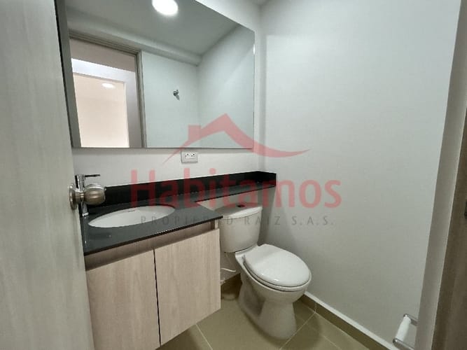 Apartamento de 3 alcobas en arriendo en Las Lomitas, Sabaneta, 90 m² · foto 13 de 13