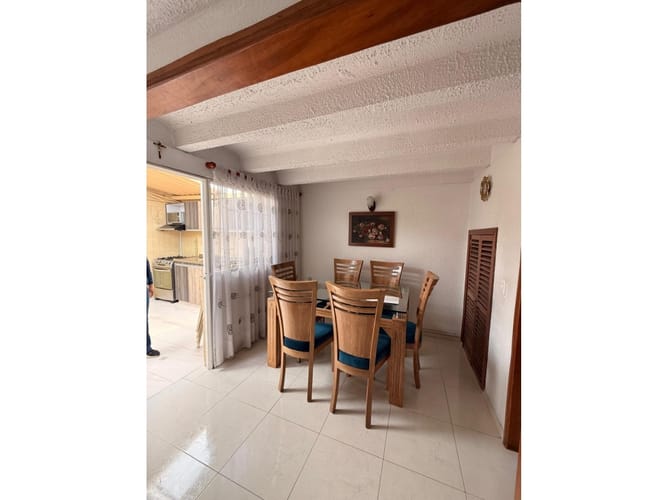 Casa de 4 alcobas en venta en Villas De Granada, Bogotá, 45 m² · foto 8 de 13