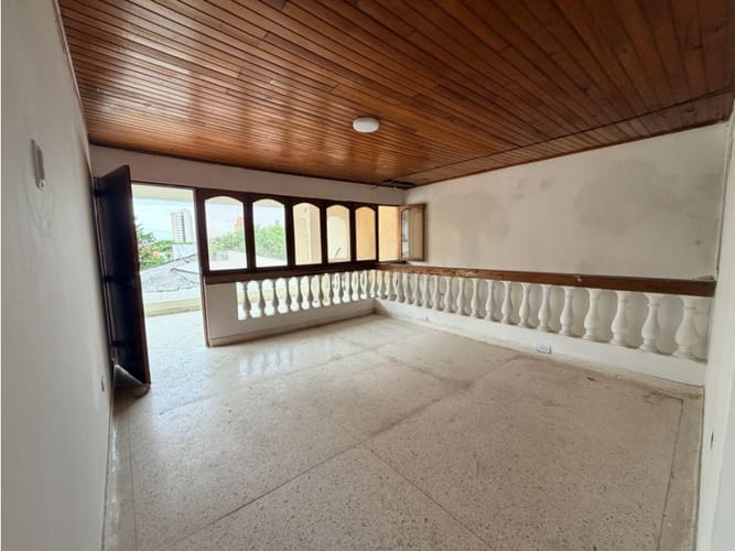 Casa de 4 alcobas en arriendo en Altos De Riomar, Barranquilla, 200 m² · foto 3 de 6