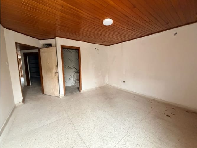 Casa de 4 alcobas en arriendo en Altos De Riomar, Barranquilla, 200 m² · foto 5 de 6