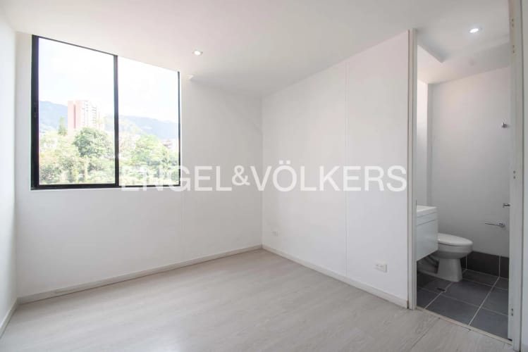 Apartamento de 3 alcobas en venta en Loma Del Esmeraldal, Envigado, 127 m² · foto 14 de 19